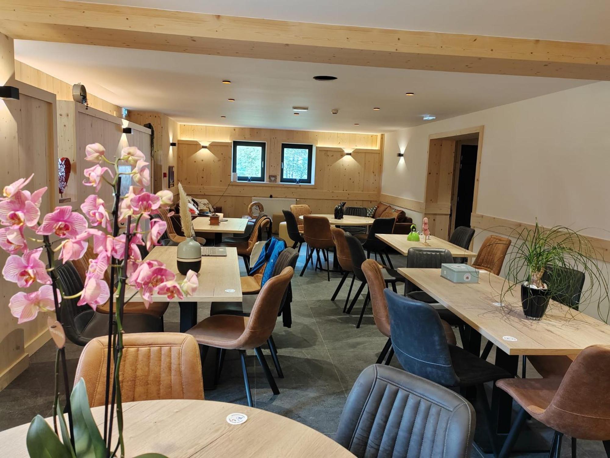 فندق La Ferme Du Praz لي كونتامين مونتجوا المظهر الخارجي الصورة