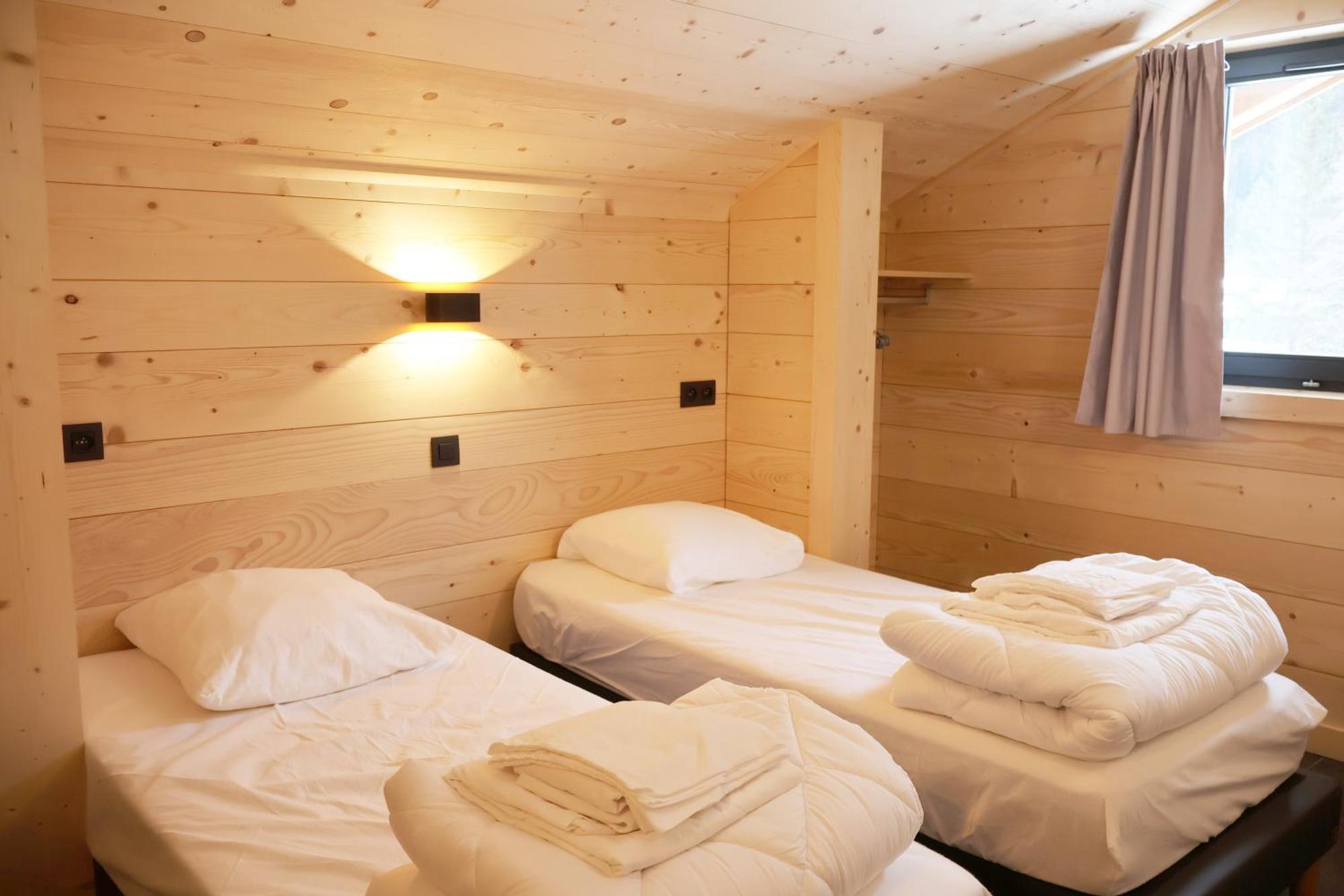 فندق La Ferme Du Praz لي كونتامين مونتجوا المظهر الخارجي الصورة