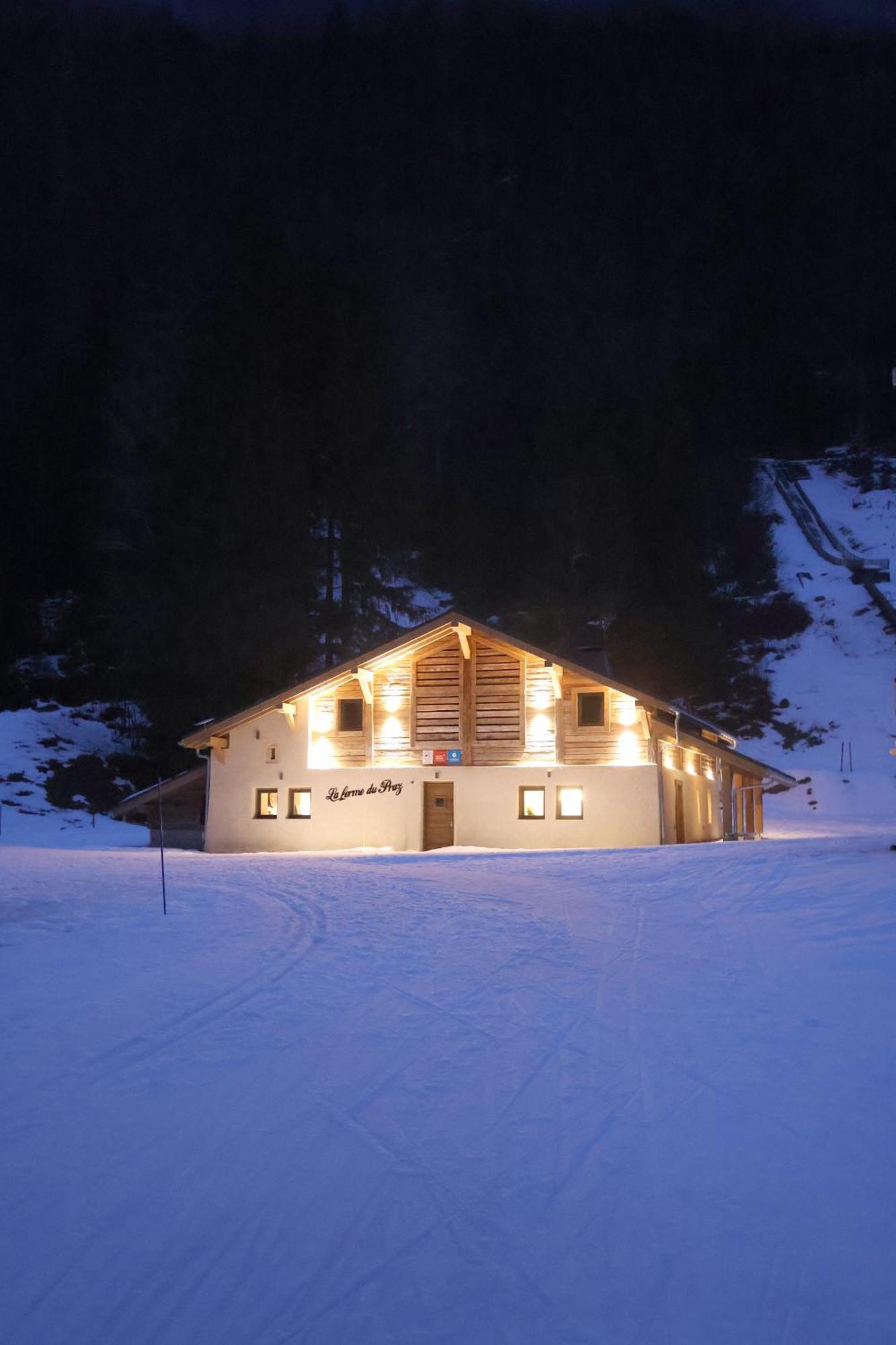 فندق La Ferme Du Praz لي كونتامين مونتجوا المظهر الخارجي الصورة
